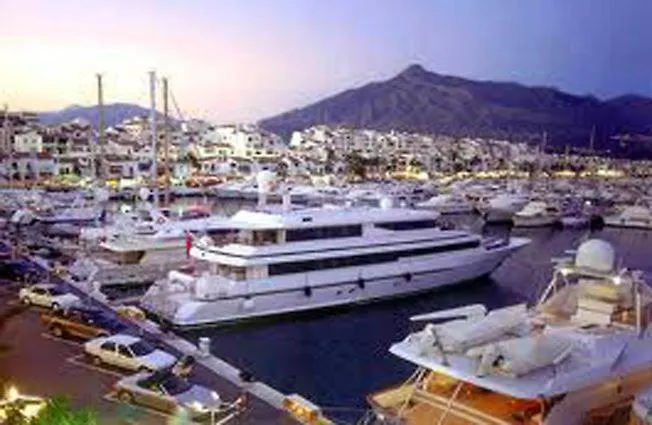 Los Flamingos Luxurious-Royal Flamingos Estepona
