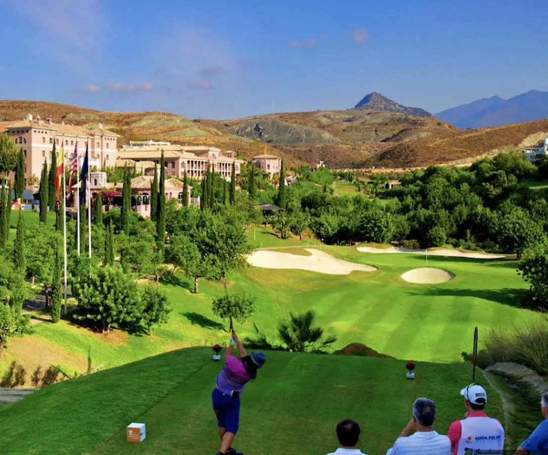 Los Flamingos Luxurious-Royal Flamingos Estepona Spain