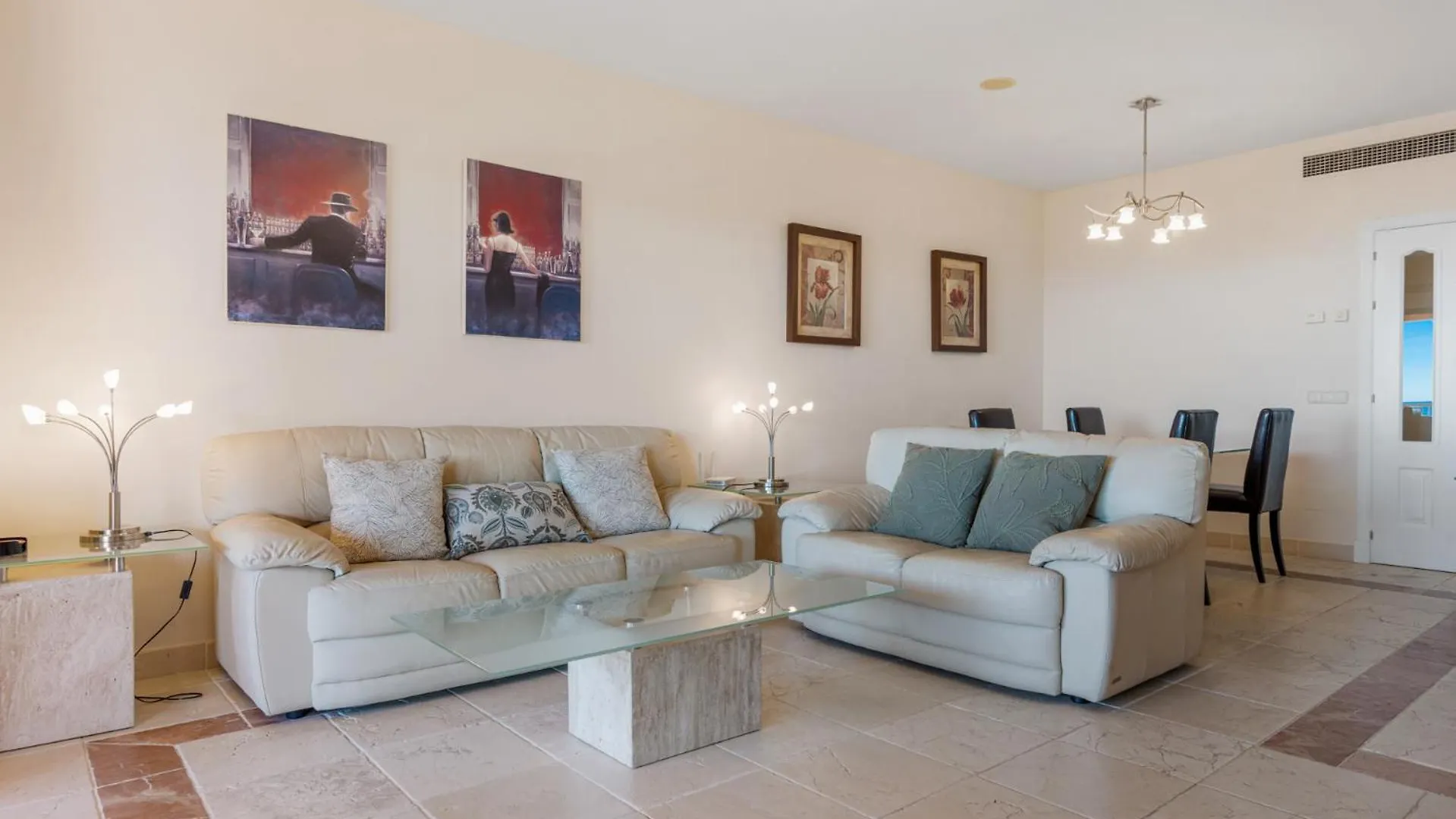 Los Flamingos Luxurious-Royal Flamingos Estepona Apartment