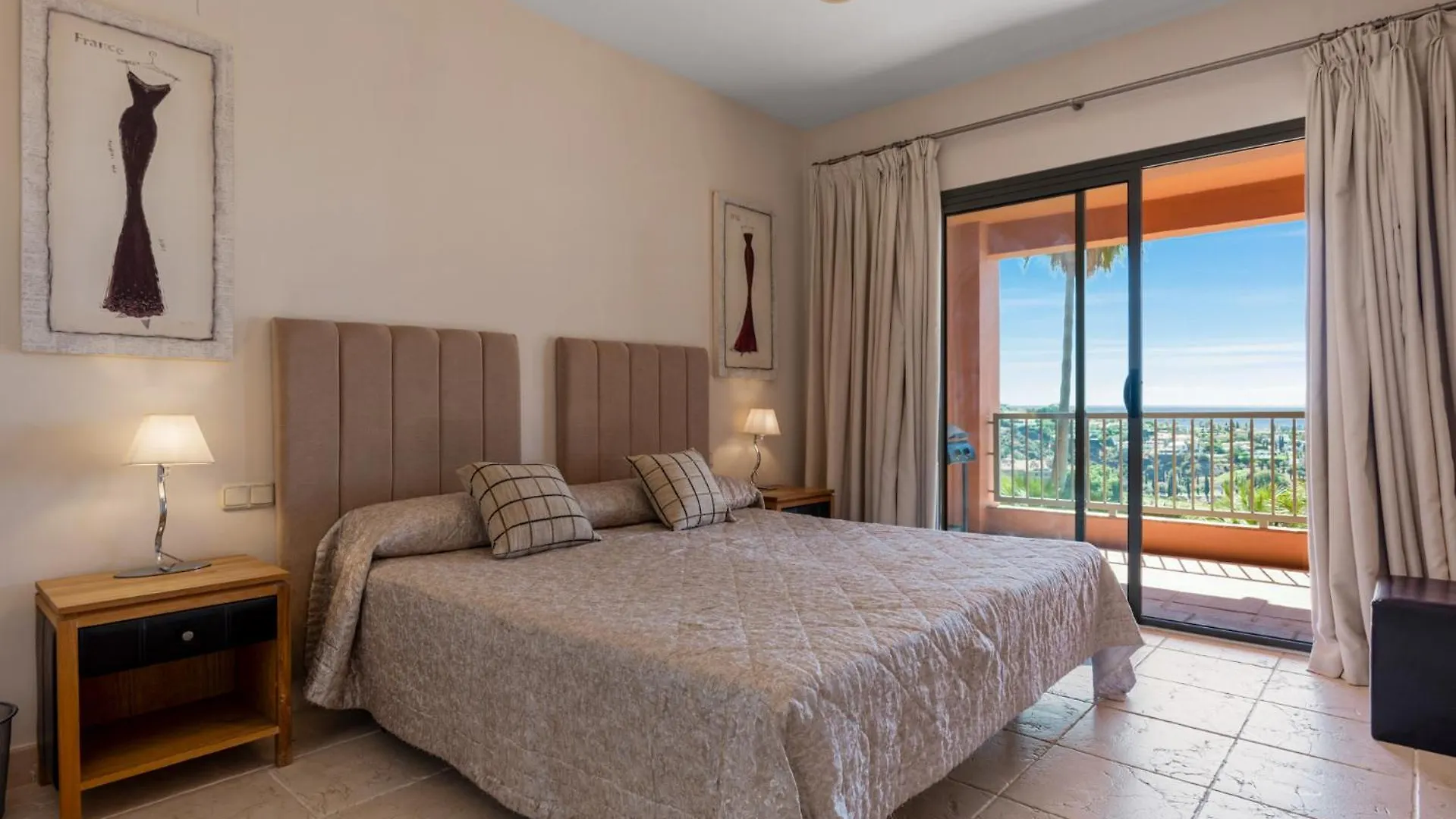 Los Flamingos Luxurious-Royal Flamingos Estepona Apartment